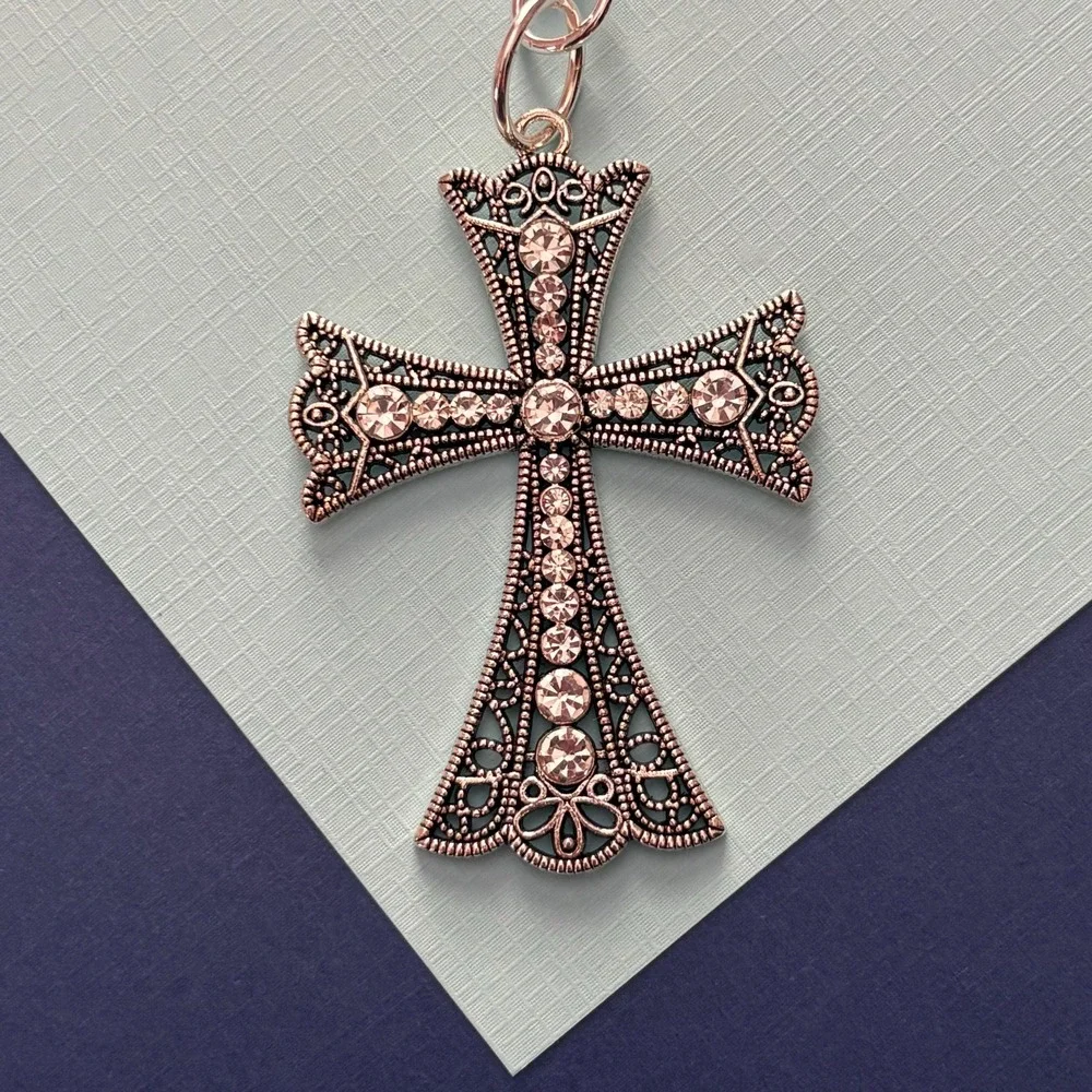 Antique Style Silver Rhinestone Cross Keychain Purse Charm Handbag Accesory